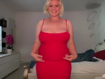 webcam girl kiradivine image #9524674