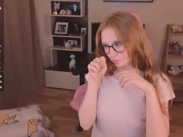 webcam girl plastic_beach image #9396913