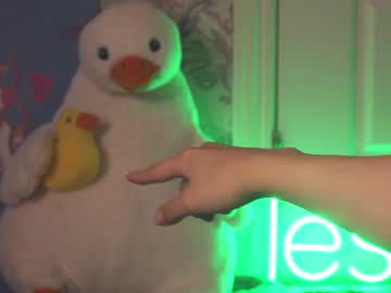 webcam girl lesi_moonie image #8218860