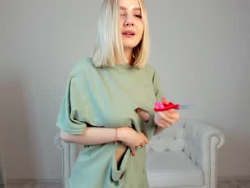 webcam girl oliviabr0wn image #3128979