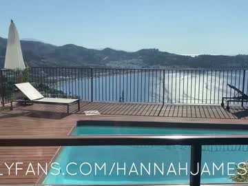 webcam girl hannahjames710 image #1447294