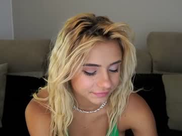 webcam girl cherrishlulu image #2126124