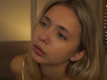 webcam girl mildredgarrett image #8325551