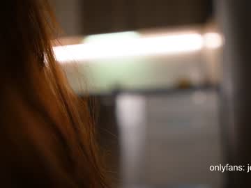 webcam girl therealbonnieclydex image #4306486