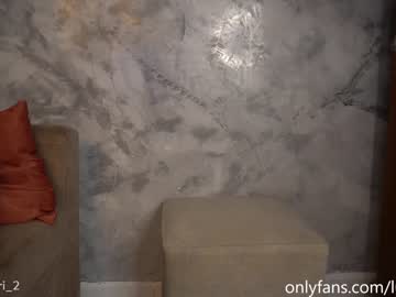 webcam girl lucia_ferri image #2418470