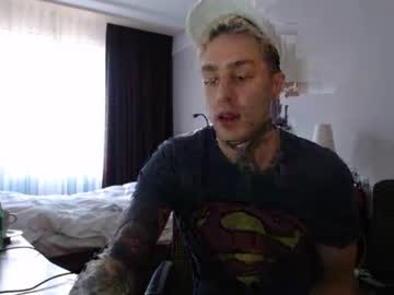 webcam man sonic12_12 image #301333