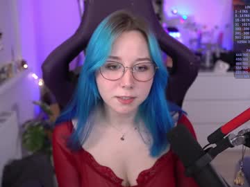 webcam girl blue_mooncat image #8792482