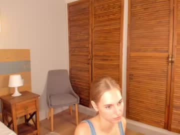 webcam girl kellanflowers image #5263116