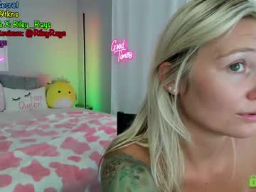 webcam girl ryan_n_riley image #9257040