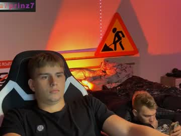 webcam man ali_bruin image #4720851