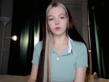 webcam girl small_blondee image #5653736