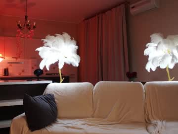 webcam girl nicole_birds image #9447977