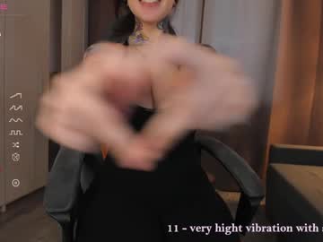 webcam girl nerdy_freyua image #7534660