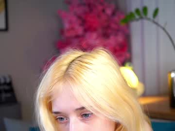 webcam girl taitehambelton image #9117648