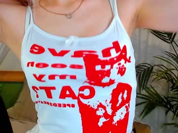 webcam girl milablush image #5471447