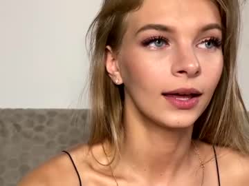 webcam girl l_0l image #2505561