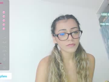 webcam couple gia05valentina image #5785440