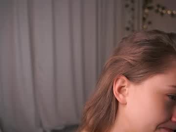 webcam girl little_poetry image #9201136