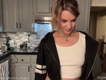 webcam girl phoenix_taylor image #3966416