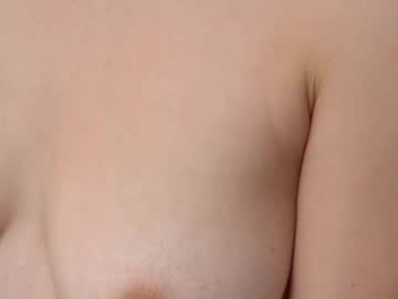 webcam girl refined_style image #7981720