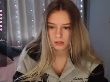 webcam girl nensiloon image #5282877