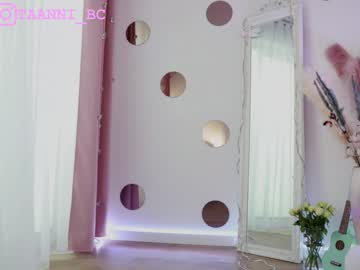 webcam girl taanni_bc image #4673990