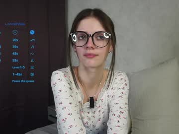 webcam girl akumadadrive image #8173952