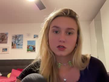 webcam girl sarahsapling image #5394303