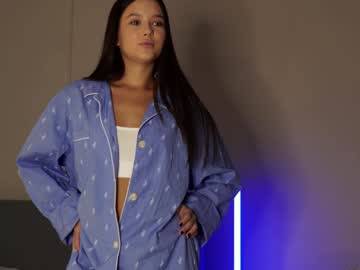 webcam girl emilybatee image #7857820