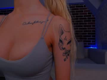 webcam girl milana2005 image #5823261