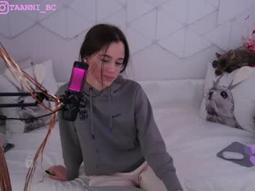 webcam girl taanni_bc image #4053184