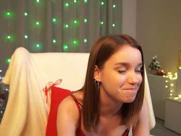 webcam girl harrieteasley image #8451125