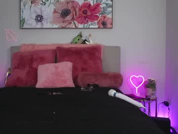 webcam couple ari_lovexo image #5366597
