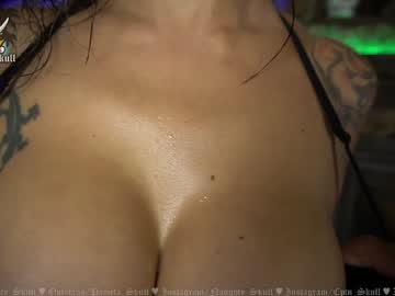 webcam girl naughty_skull image #9355465