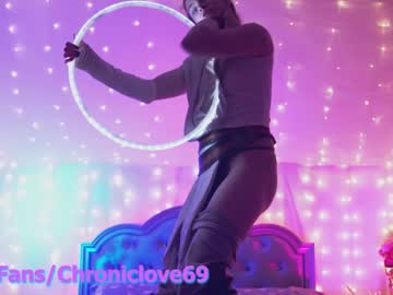 webcam girl chroniclove image #4851387