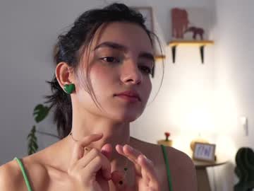 webcam girl urcutelinda image #7489600