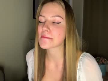 webcam girl kiramystery image #7335307