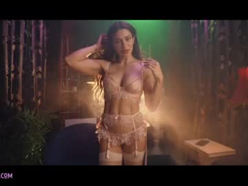 webcam girl lucieoude_ image #2102315
