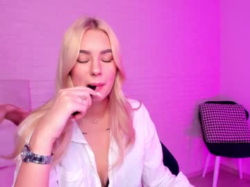 webcam girl 8a8y_nura image #1529173
