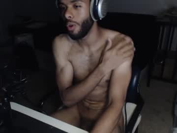 webcam man eyviee image #5262036