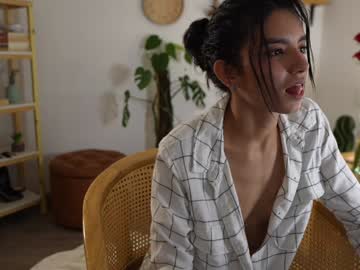 webcam girl urcutelinda image #7599670