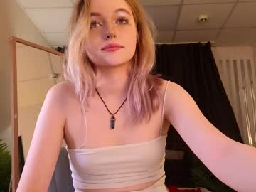 Cam for just_mia_