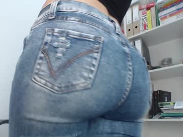 webcam girl eat_mee_out image #1651198
