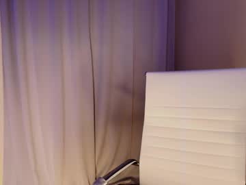 webcam girl hollyextra image #9201089