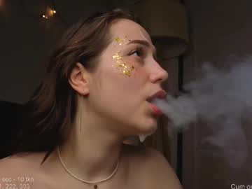 webcam girl heylixie_ image #9600503