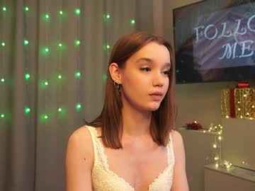 webcam girl harrieteasley image #8401777