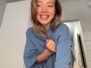 webcam girl angel_from_sky image #4045657