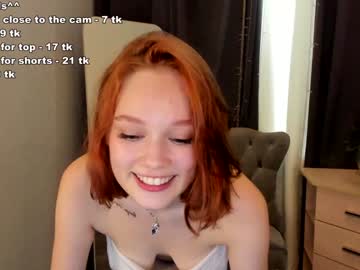 webcam girl jennifer_shy_ image #7848666