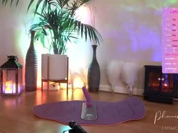webcam girl phoenix_taylor image #6193320
