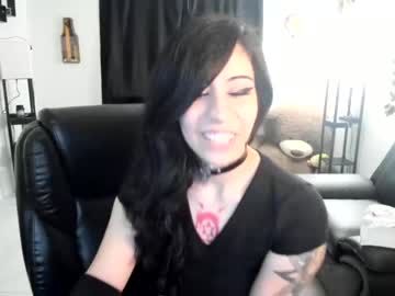 webcam girl emoxbunny image #5508549
